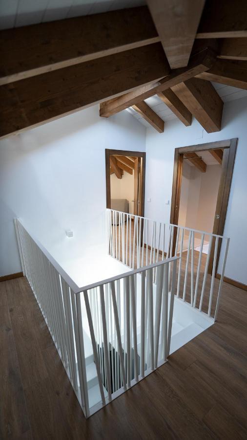 Apartamentos Puerta De Occidente Cornellana Eksteriør bilde