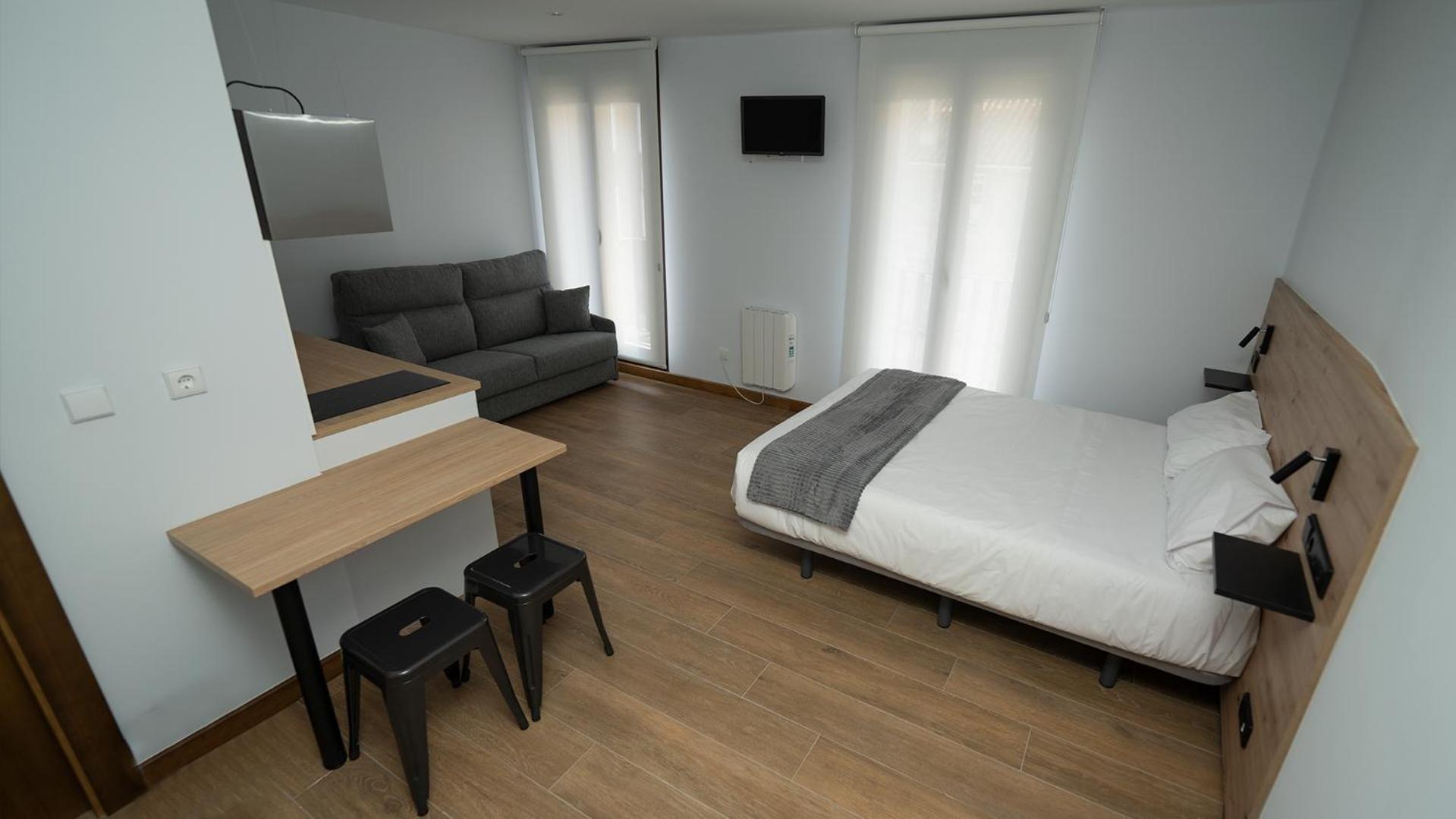 Apartamentos Puerta De Occidente Cornellana Eksteriør bilde