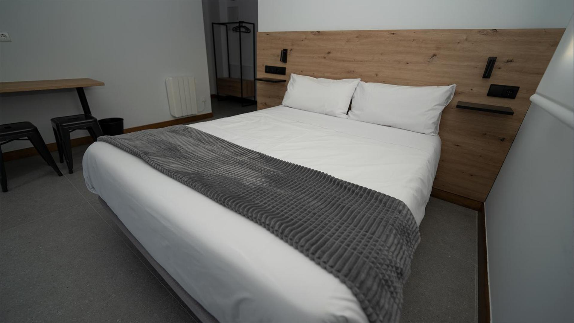 Apartamentos Puerta De Occidente Cornellana Eksteriør bilde